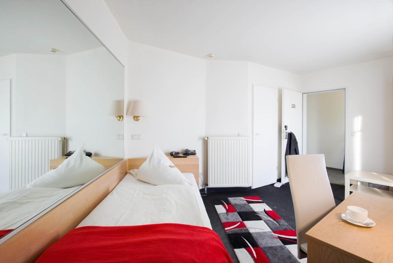 Hotel Moerser Hof Ngoại thất bức ảnh
