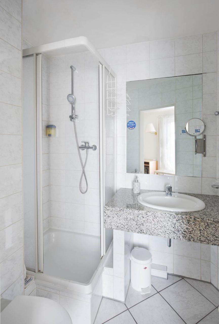 Hotel Moerser Hof Ngoại thất bức ảnh